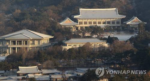 朴대통령 직무정지 3주..탄핵심판 준비하며 조용한 새해맞이 | 인스티즈