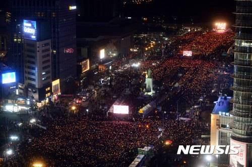  어둠은 빛을 이길 수 없다 | 인스티즈