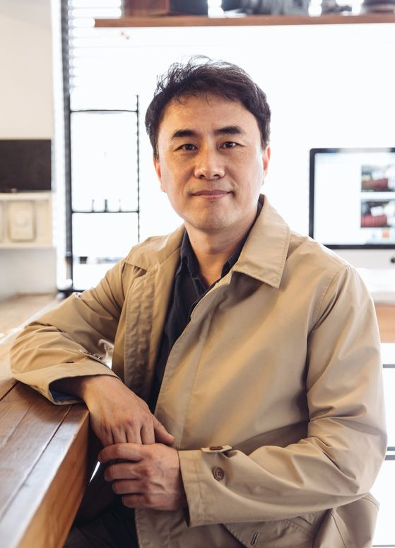 18회 전주국제영화제에 참석한 이창재 감독. 사진 라희찬(STUDIO 706)