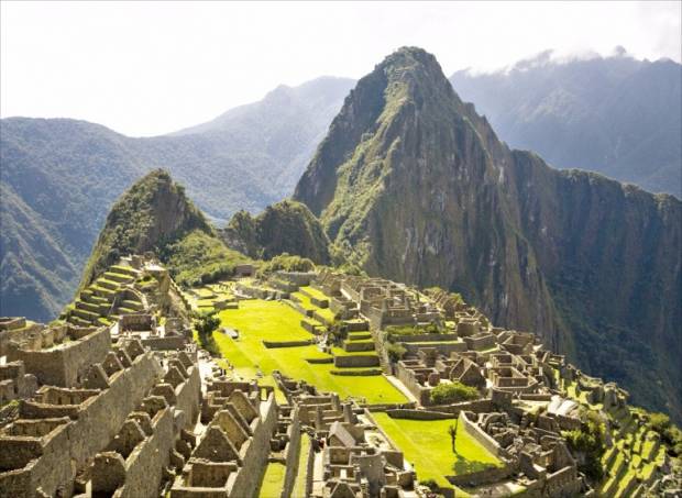 페루 관광의 백미 마추픽추.