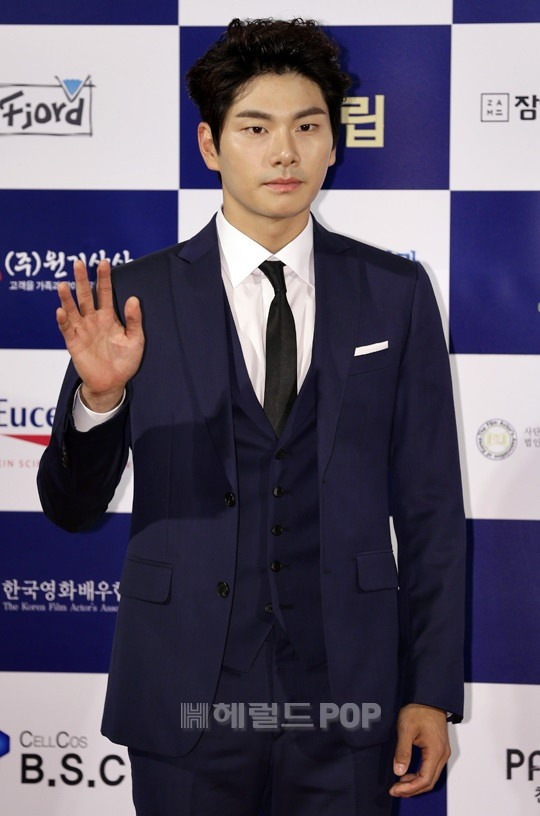이이경