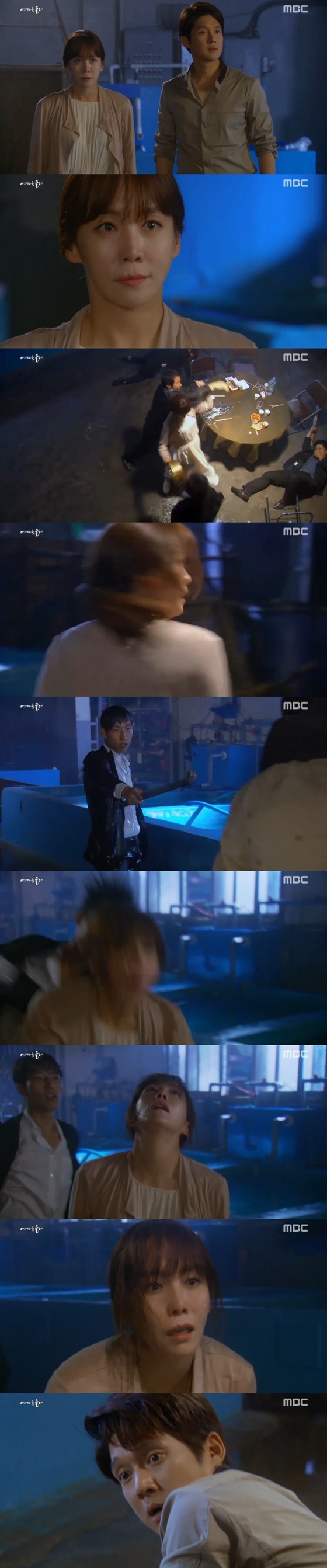 29일 저녁 8시45분 MBC 주말드라마 ´여자를 울려´ 39회가 방송됐다. © 뉴스1스타 / MBC ´여자를 울려´ 캡처