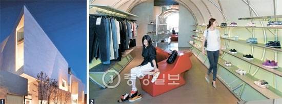 ⑤ 서울 청담동에 있는 패션 편집매장 분더샵 건물. ⑤ 1~3층은 쇼핑 공간이고 4층에 이탈리안 레스토랑이 있다.