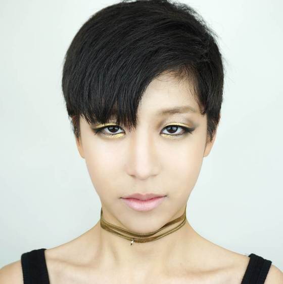 베이스는 건강하고 섹시한 느낌이 들도록 해주는 것이 포인트다. © News1star