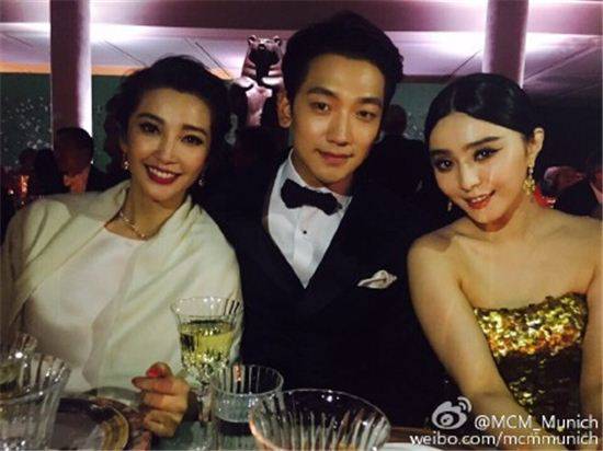 '컬투쇼' 비, 판빙빙·리빙빙과 어깨 나란히… 똑바로 바라보기 힘든 '자체 발광' 비주얼 (사진=MCM 웨이보)