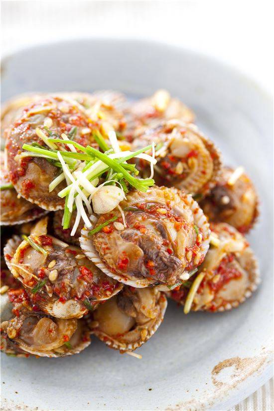 달래양념장 꼬막무침