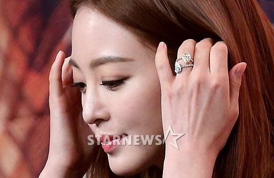 [★포토]한예슬, '빛나는 반지'