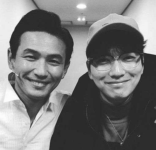 택시 이동휘 황정민