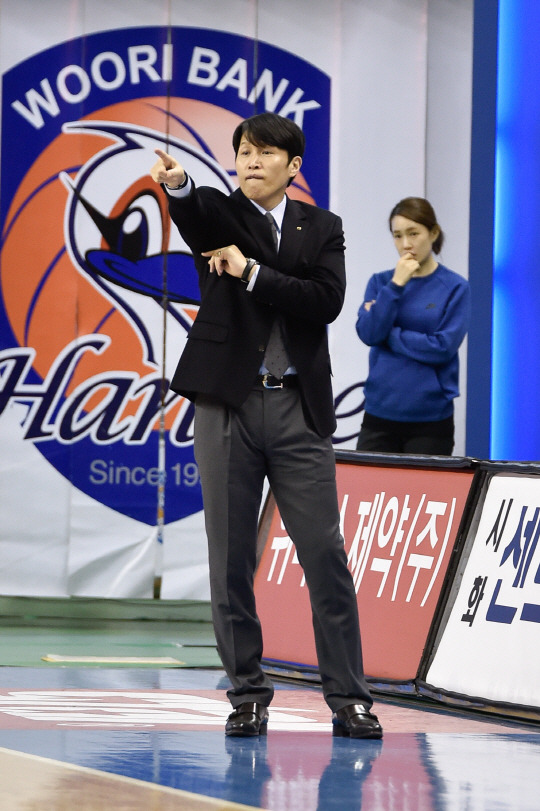 우리 위성우 감독