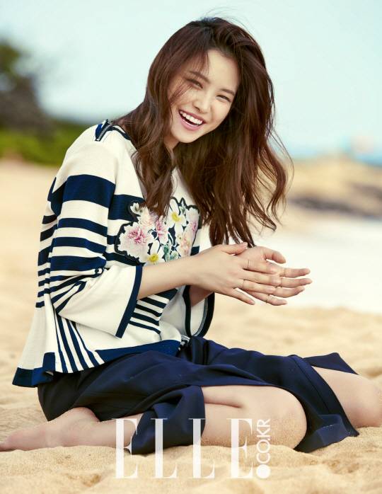 손나은