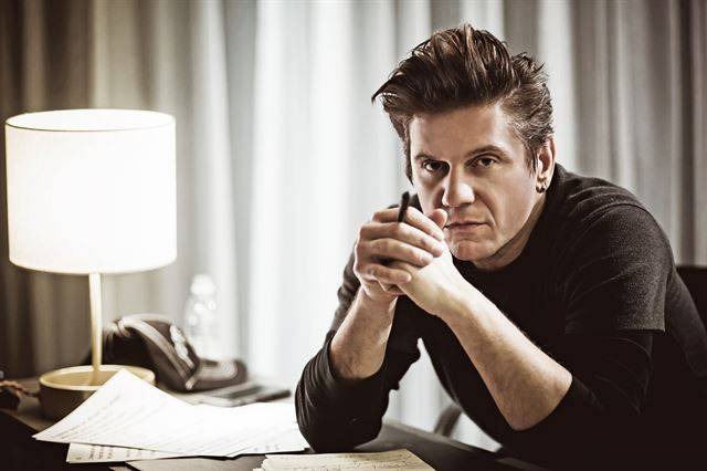 록그룹 스틸하트 멤버인 밀젠토 마티예비치는 "한국은 제2의 고향"이라고 말한다.  O.S.T. 제작사 더하기미디어 제공