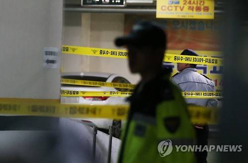 실종 예비군 시신 발견현장 통제     (성남=연합뉴스) 홍기원 기자 = 예비군 훈련을 마친뒤 실종된 신원창(29)씨가 숨진채 발견된 17일 오후 시신이 발견된 경기도 성남시 분당구의 한 건물 지하주차장을 경찰이 통제하고 있다. 2016.3.17     xanadu@yna.co.kr