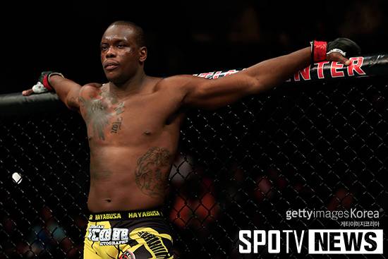 ▲ 존 존스의 새 상대 오빈스 생프루 ⓒGettyimages