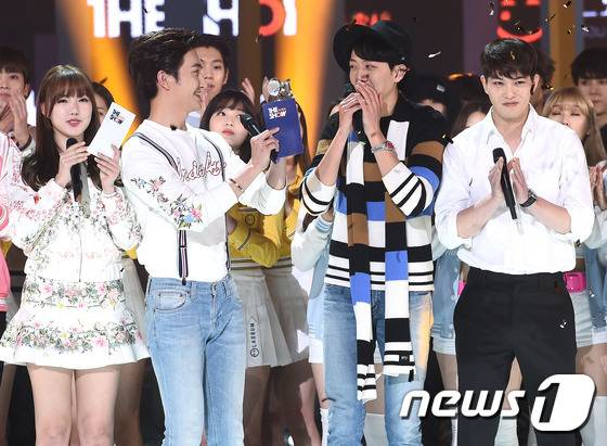 밴드 씨엔블루가 컴백 열흘 만에 3관왕을 기록했다. © News1 star 고아라 기자