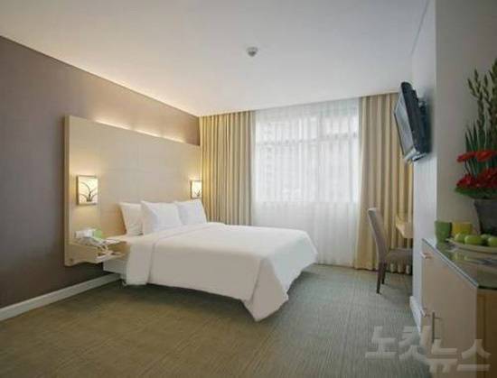 깔끔한 객실. (사진=온필 제공)