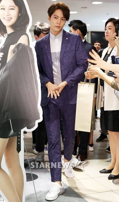 [★포토]주원, '백화점 들썩이게 만든 등장'