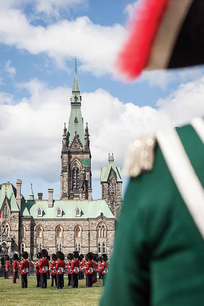 오타와에 있는 캐나다 국회의사당.