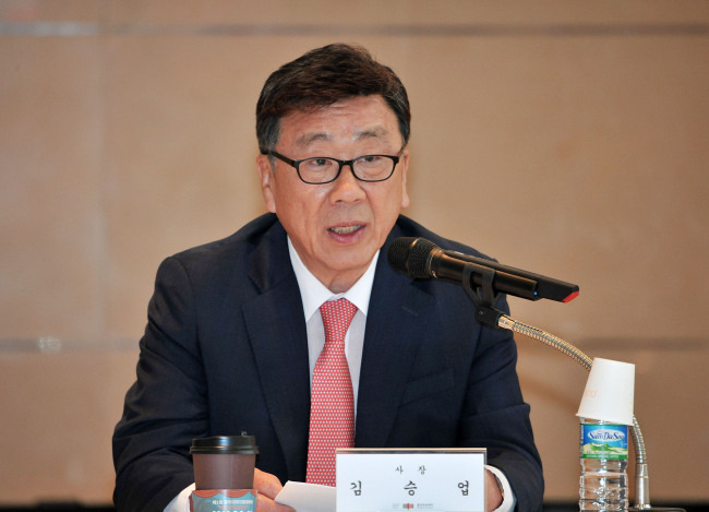 Newly appointed Chungmu Arts Center CEO Kim Seung-up speaks at a press conference at the center in Seoul on Wednesday. (Chungmu Arts Center)