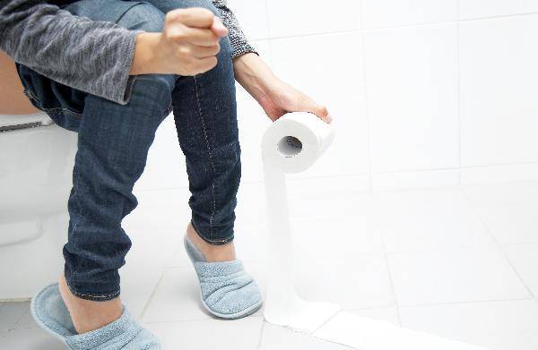 [헬스조선]좌욕을 할 때는 거품이 나는 기구를 이용해야 한다. 좌욕기, 샤워기 등이 이에 해당한다/사진=헬스조선 DB