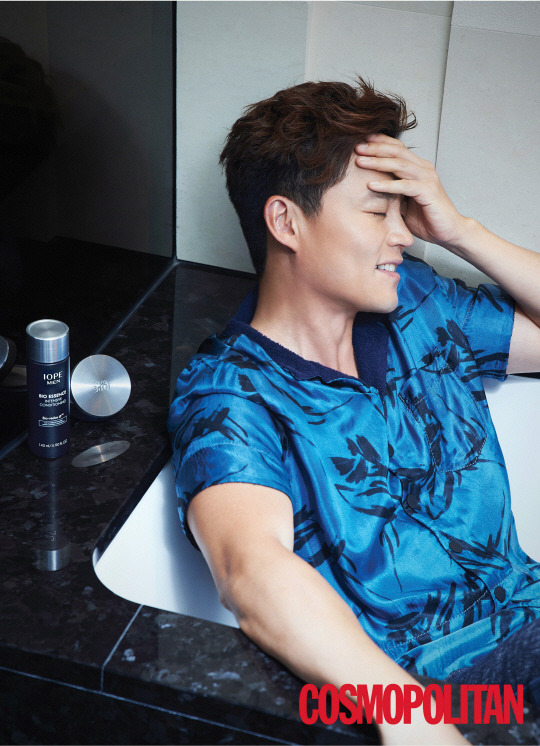 이서진_코스모_화보2