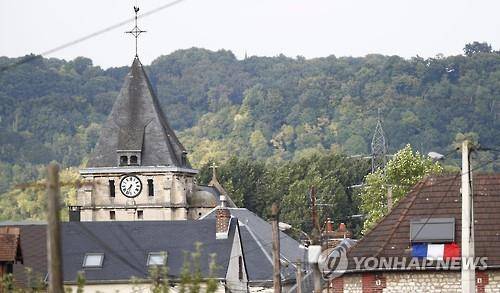 테러 현장 성당(AFP=연합뉴스)