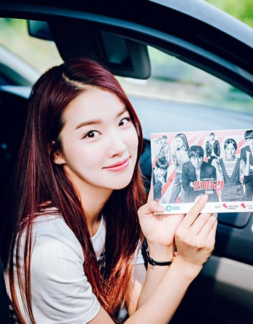 윤서 이선빈 걸그룹 데뷔