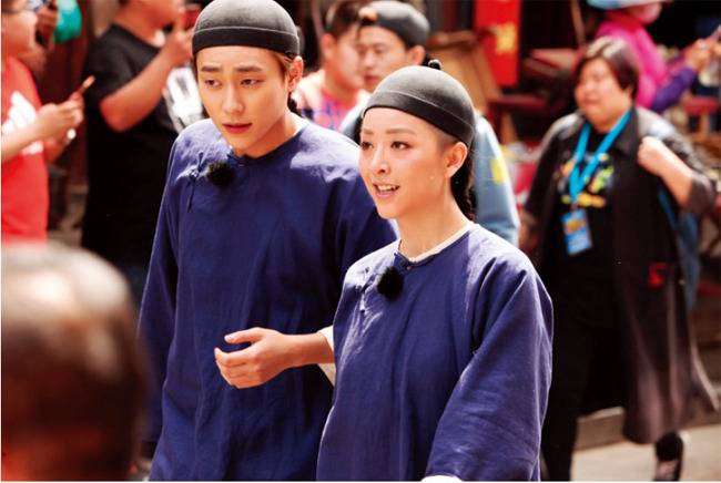 평야오는 인기 촬영지여서 중국 연예인들을 곧잘 볼 수 있다.