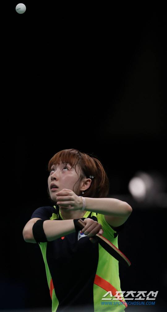 [리우포토] 서효원, 상대편 기죽이는 서브!