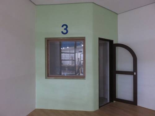 (광주=연합뉴스) 7일 광주 북부경찰서는 유치장 안전사고 예방과 유치인 인권보호를 위해 실시한 기존 개방형 화장실을 밀폐형으로 개선했다고 밝혔다. 사진은 유치장에 설치한 밀폐형 화장실의 모습. 2016.9.7 [광주 북부경찰서 제공=연합뉴스]