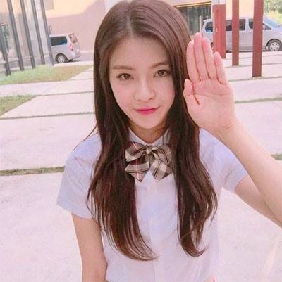 (사진=이선빈 인스타그램)