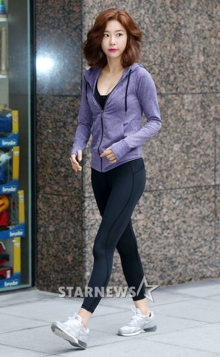 [★포토]수빈-우희-소진, '레깅스도 해냅니다' 걸그룹 필수 관문