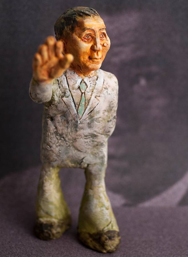 김태권 만들고 이은경 찍다