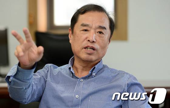 박근혜 대통령이 국무총리에 김병준 현 국민대 교수를 내정했다고 청와대가 2일 발표했다. (뉴스1 DB) 2016.11.2/뉴스1