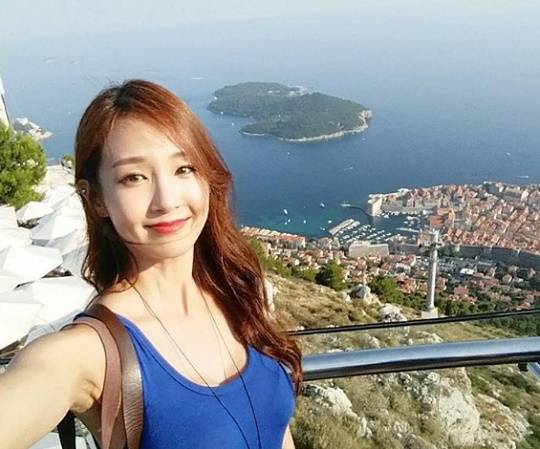 오정연이 셀카를 촬영 중이다. 사진=오정연 SNS