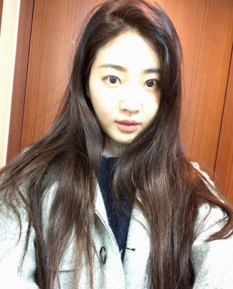 [사진 = 김사랑 인스타그램]