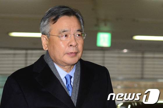 '박근혜 정부의 최순실 등 민간인 국정농단 사건 수사 특별검사팀'을 이끄는 박영수 특별검사. 2017.1.4/뉴스1 © News1 임세영 기자