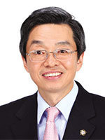 변협 신임회장 당선자 김현 변호사. 법무법인 세창 제공.