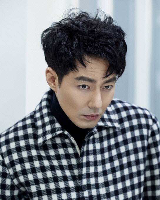 조인성. 사진 아이오케이컴퍼니