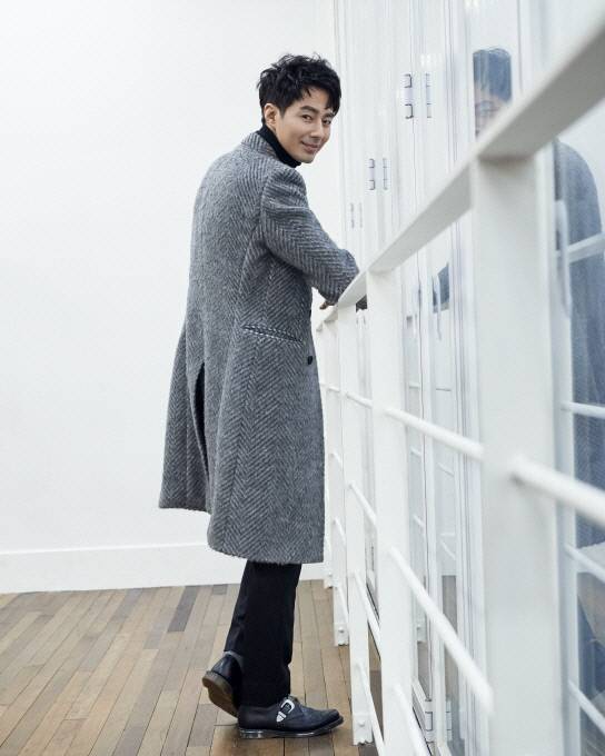 조인성. 사진 아이오케이컴퍼니