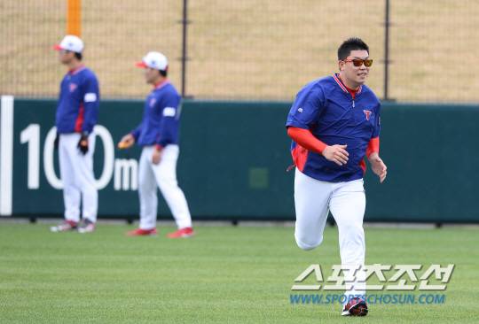 1번 레인. 나지완(32세 182cm 몸무게 비밀, 올해 FA 대박)