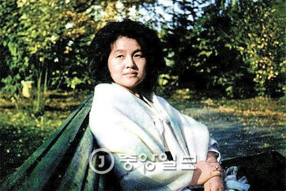1970년대 초 러시아 모스크바에서의 성혜림. 13일 말레이시아에서 피살된 김정남의 생모다. [중앙포토]
