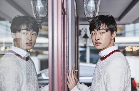 윤찬영