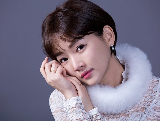 배우 윤송아 프로필 사진