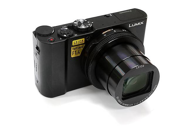 파나소닉 루믹스 LX10.