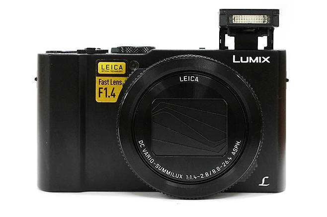 파나소닉 루믹스 LX10.