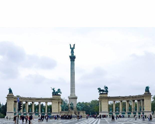 부다페스트의 영웅광장.