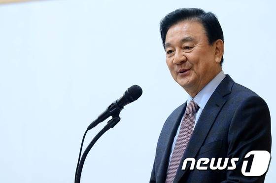 홍석현 전 중앙일보ㆍJTBC 회장 2017.3.29/뉴스1 © News1 박정호 기자