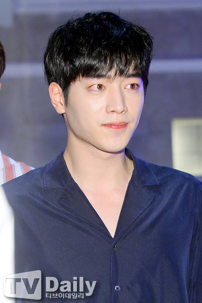 서강준