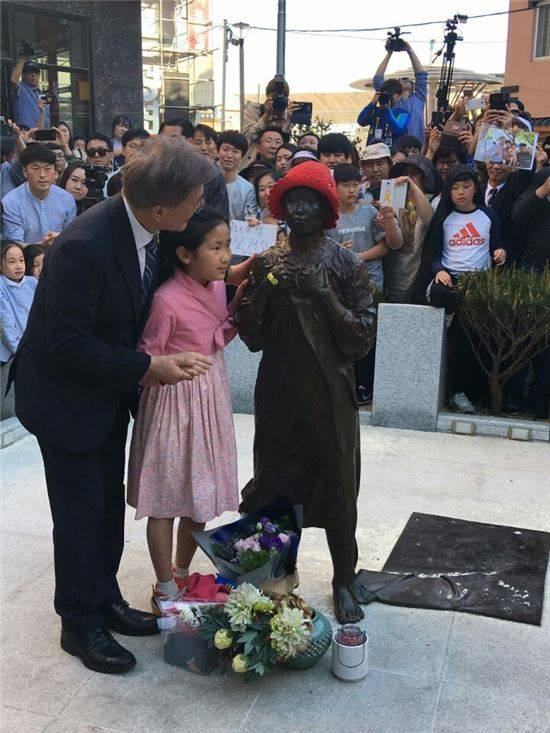 문재인 후보 선대위 제공