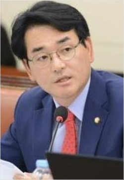 박용진 의원(사진=페이스북)